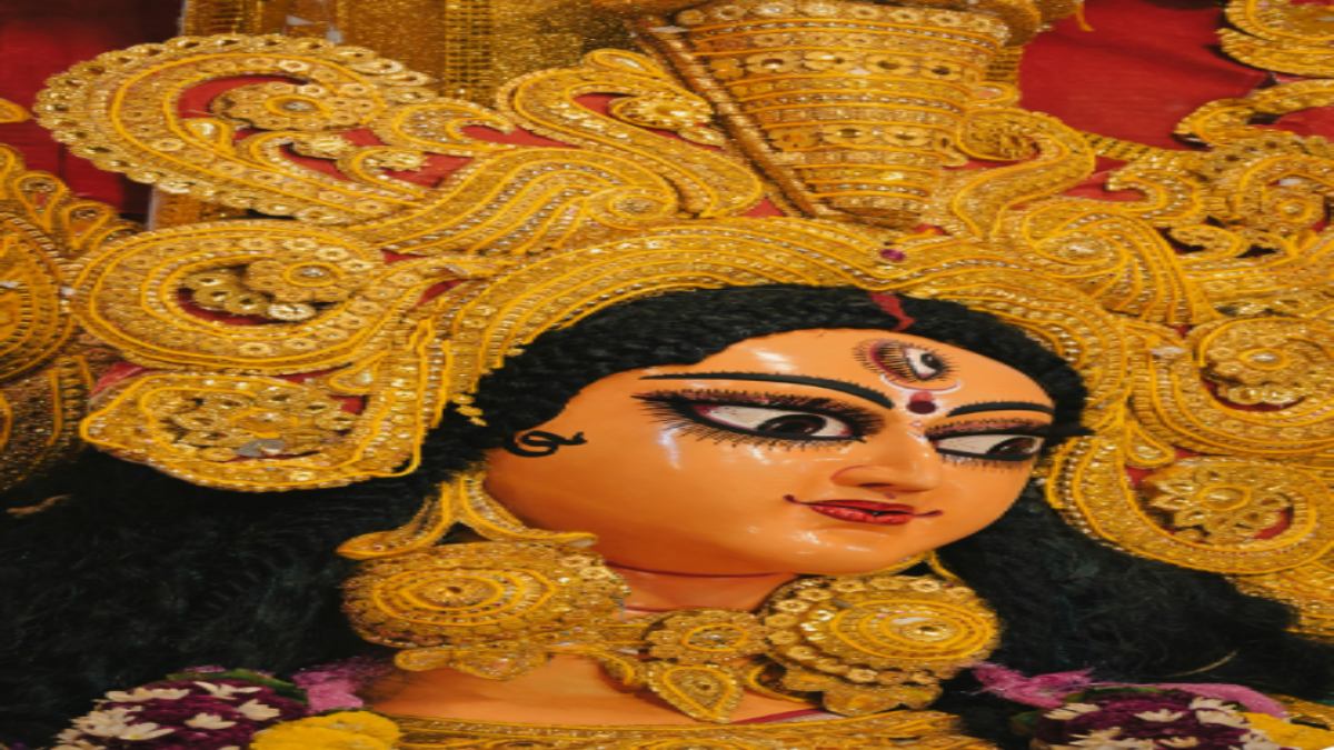 Durga Mantras: Powerful Chants for Strength, Protection, Peace and Spiritual Growth