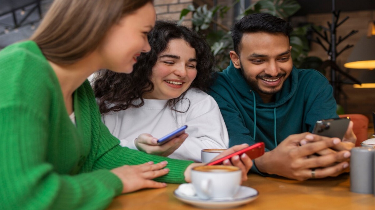 Understanding Different Communication Styles in Friendships: How to Build Stronger and Healthier Bonds