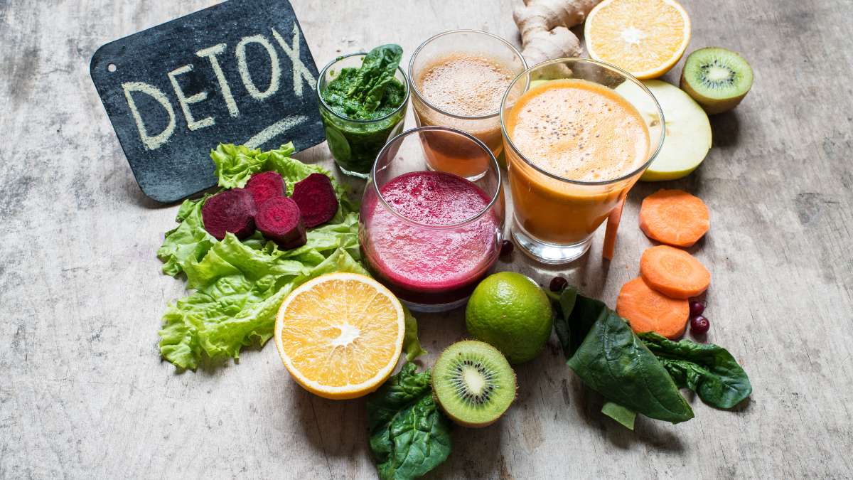 How to Detox Your Body Naturally: 5 Science-Backed Tips for Better Health
