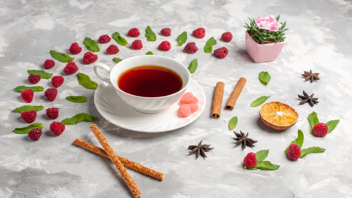 Raspberry Leaf Tea During Pregnancy: Is It Safe and What Does Research Say?