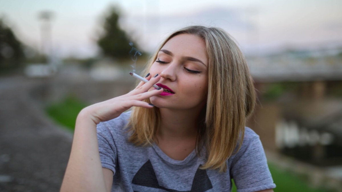 Lung Cancer to Smoking