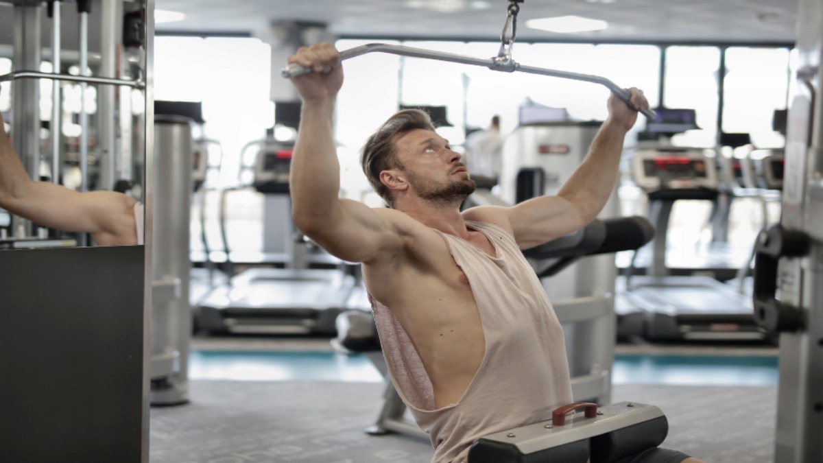 Working Out but Not Losing Fat? A Fitness Coach Explains Which Muscles You Should Train