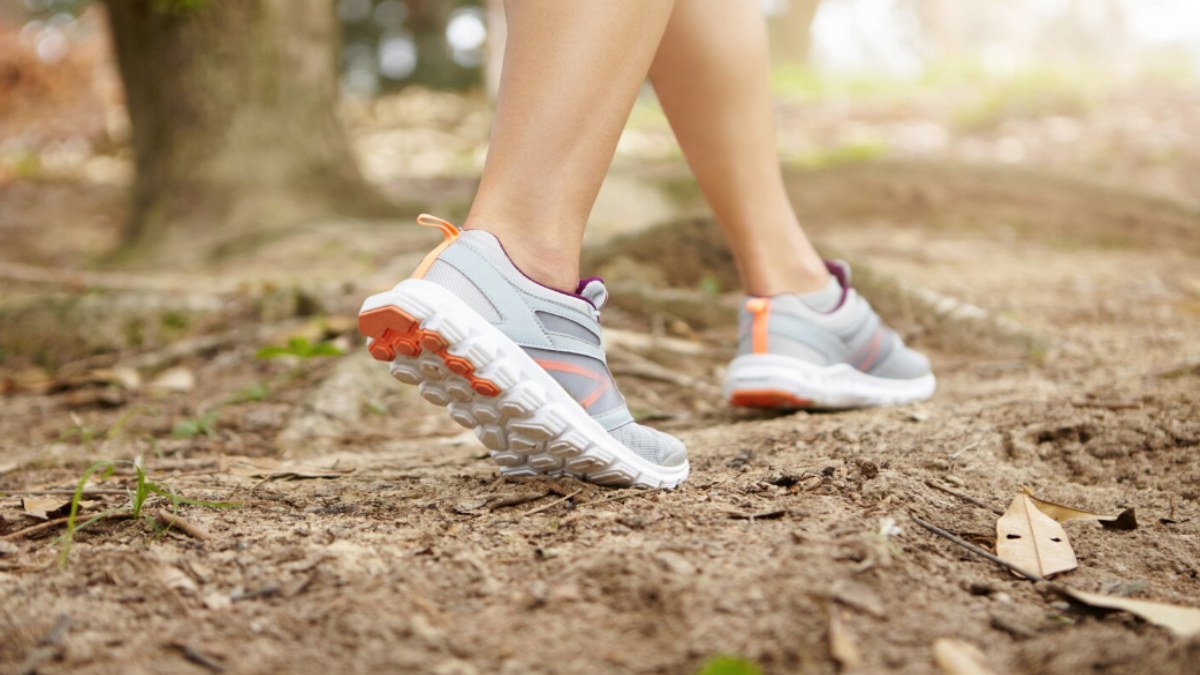 Heart Surgeon Dr. Jeremy London Explains How Exercise Supports Brain Health: Why a 20-Minute Walk Can Make a Difference