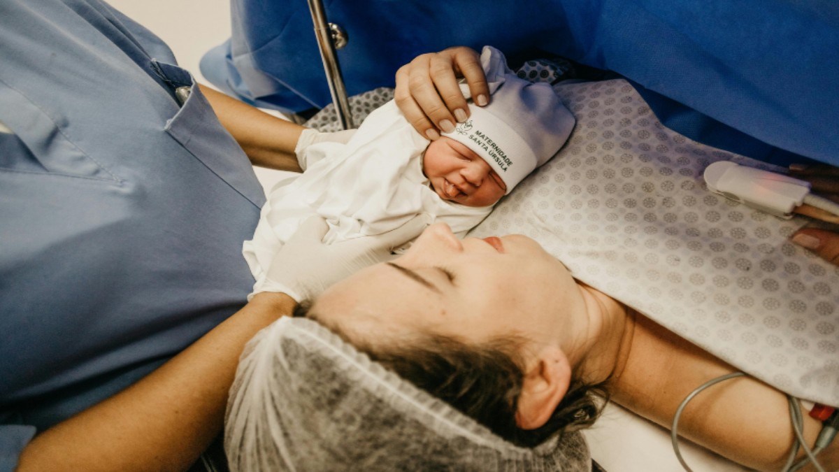 Newborn Care in the Delivery Room