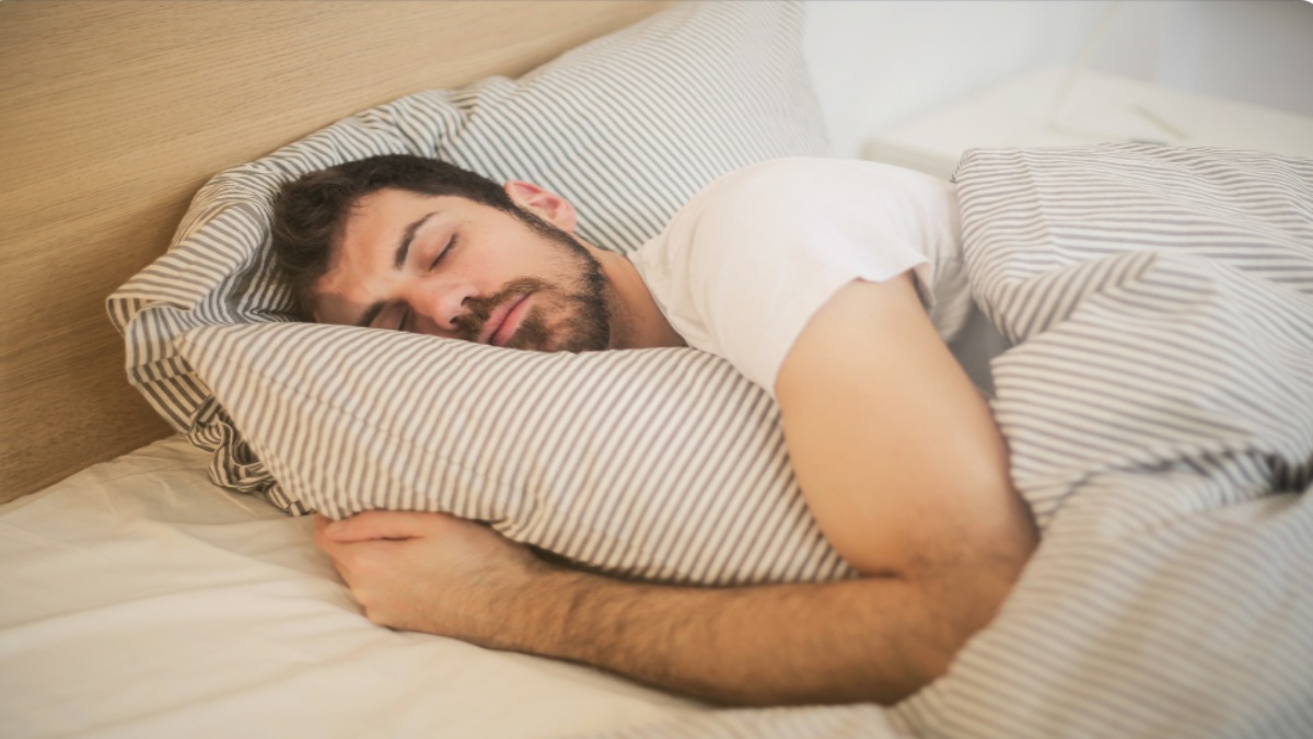 Sleep 8 Hours Every Night but Still Feel Tired? Scientists Explain the One Thing You May Be Missing