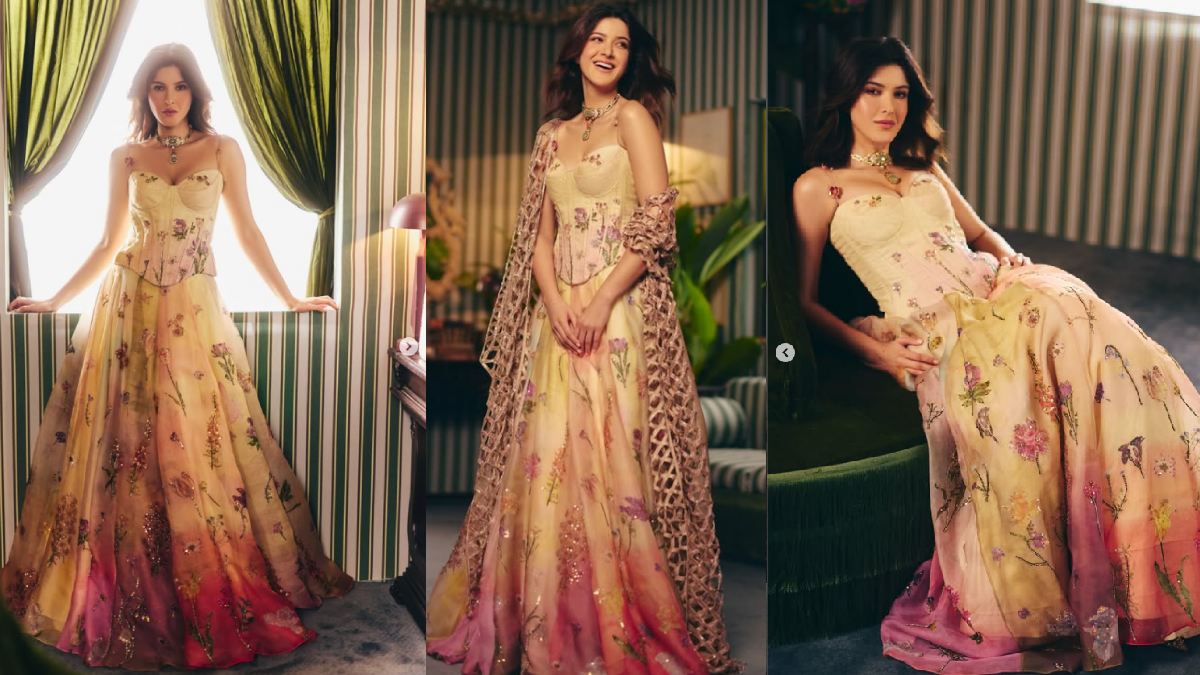 Shanaya Kapoor’s Floral Fashion Fantasy Is Pure Couture Magic: Dreamy Corsets, Romantic Sarees And Pastel Sharara Goals