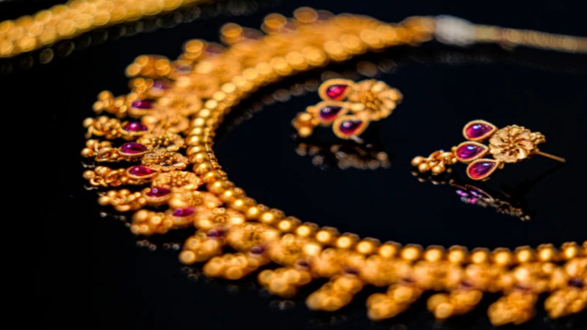 Before You Buy Gold Jewellery: From Hallmark to Making Charges, Here’s What You Should Check