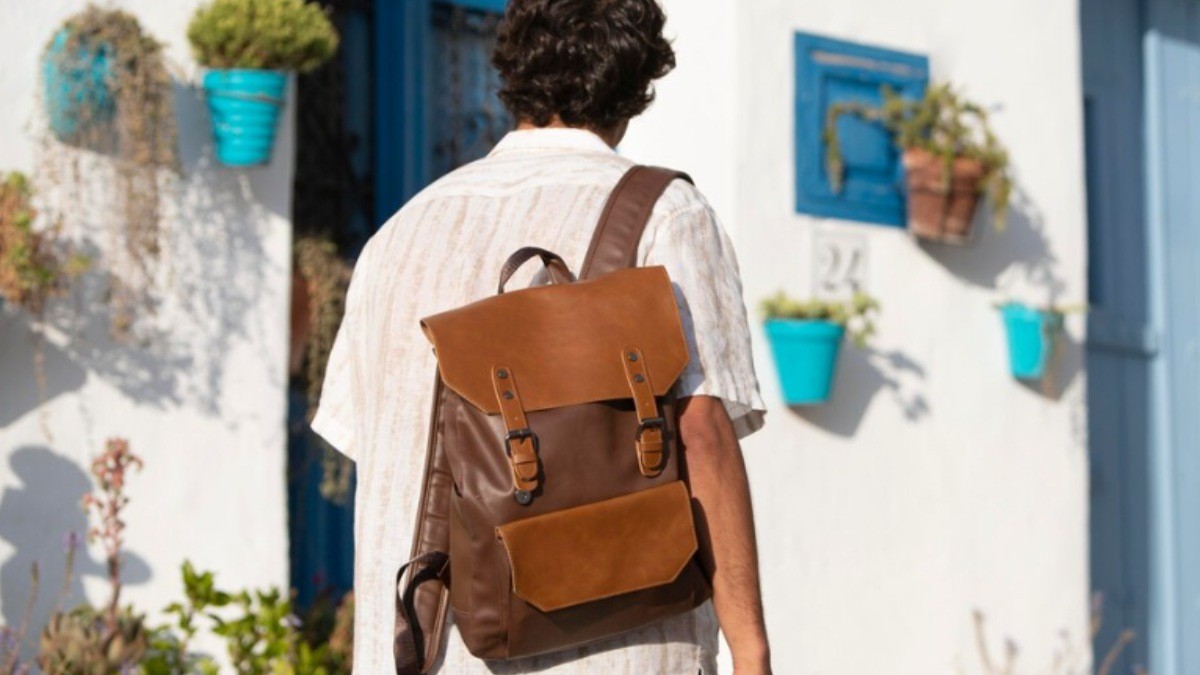 Tote, Shoulder Bag or Backpack? Find Your Perfect Everyday Bag