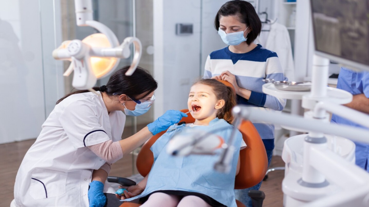 Dental Care for Children: Essential Tips for Healthy Teeth and Bright Smiles