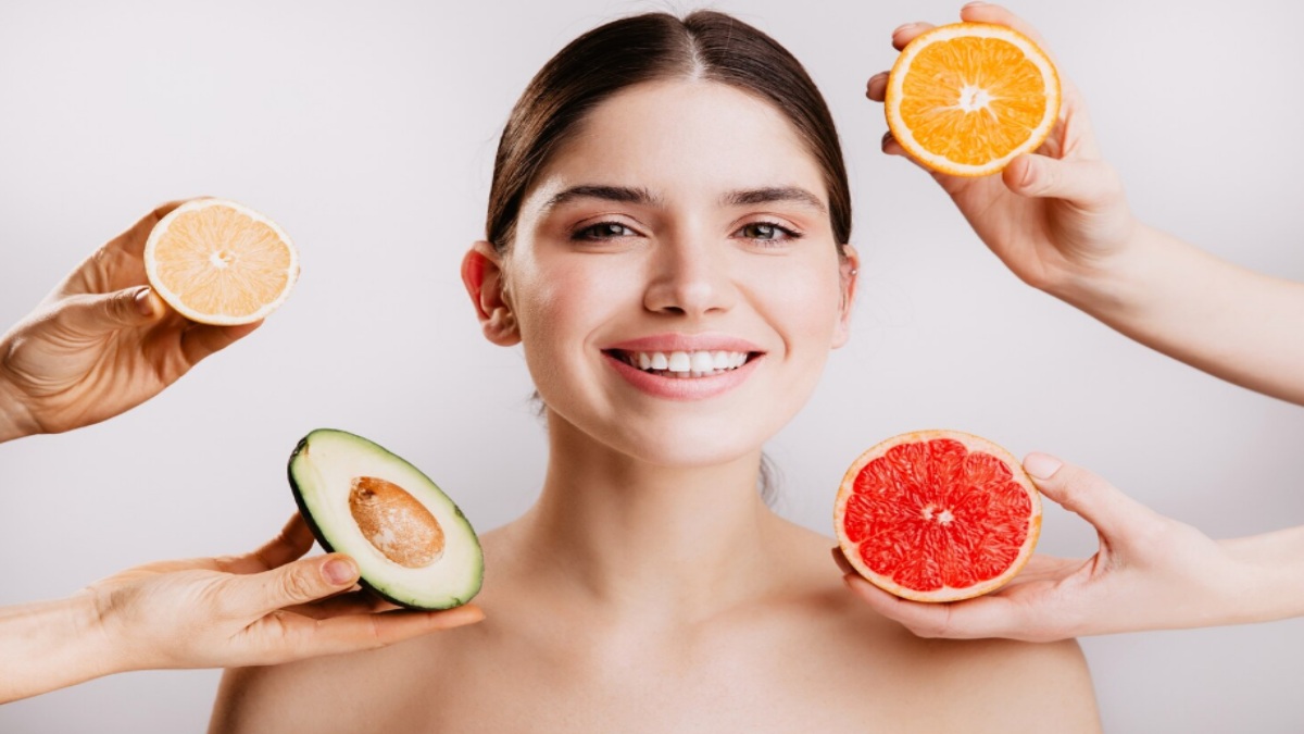 Skin Health and Nutrition: The Essential Foods and Nutrients for Naturally Glowing Skin