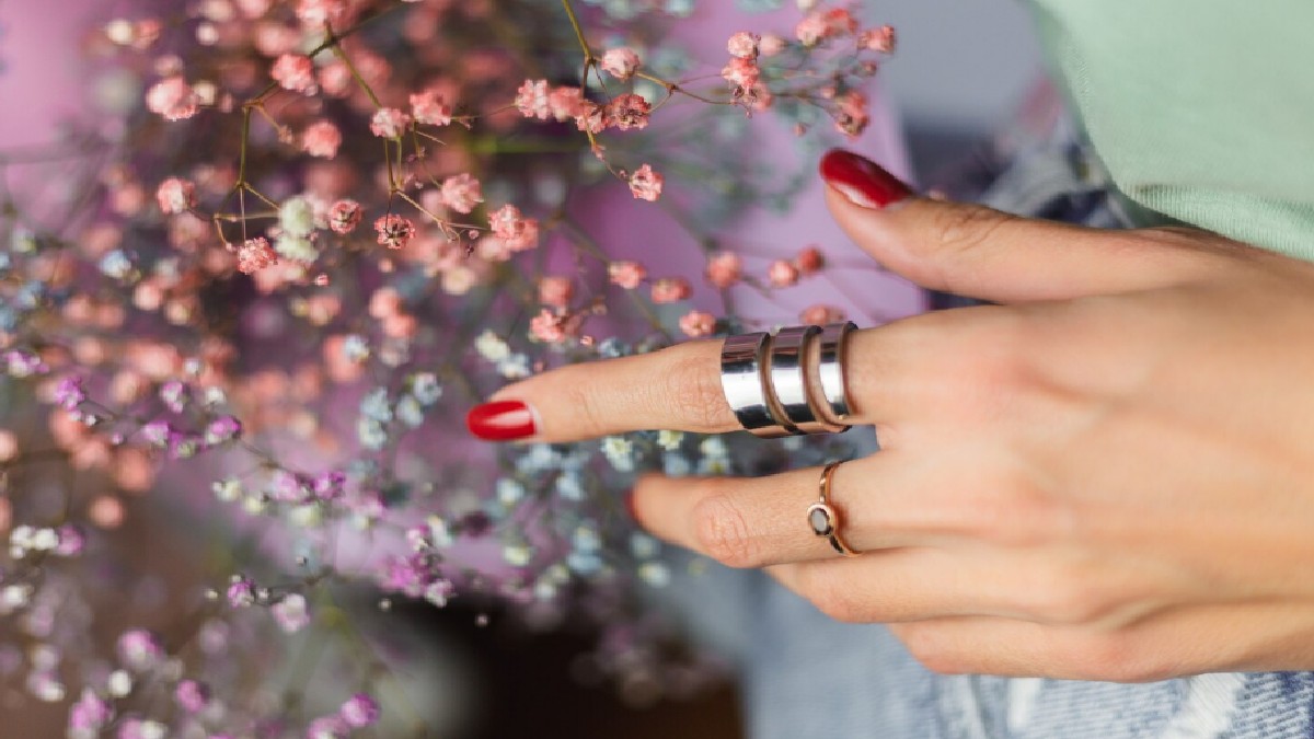 Stacked Rings: The Jewellery Trend That Lets You Express Your Personal Style