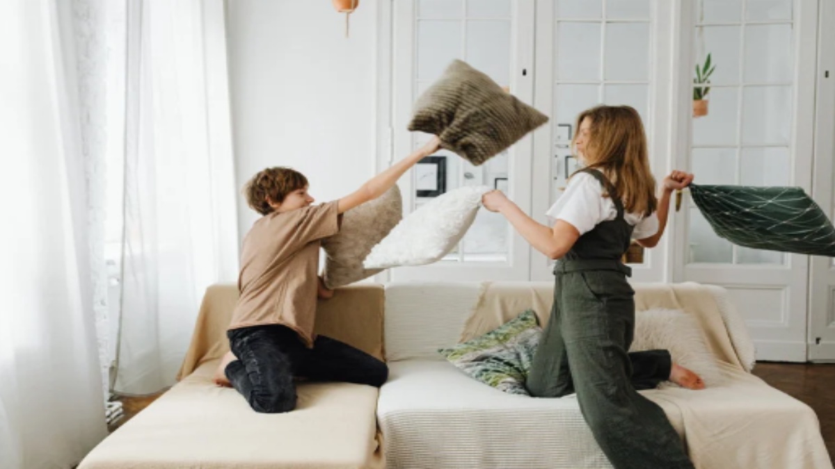 How to Handle Conflict Between Siblings: Practical Ways to Build a Stronger Bond