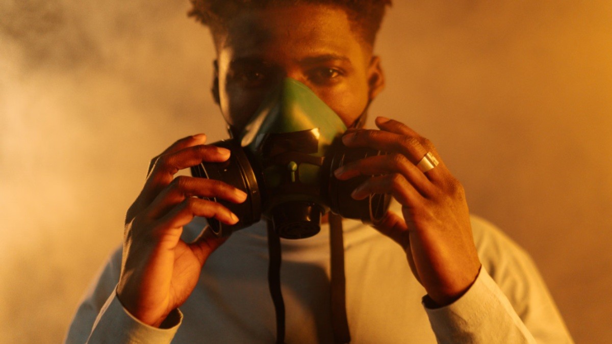 Smog and Eye Health: 5 Ways to Protect Your Eyes and Warning Signs You Should Not Ignore