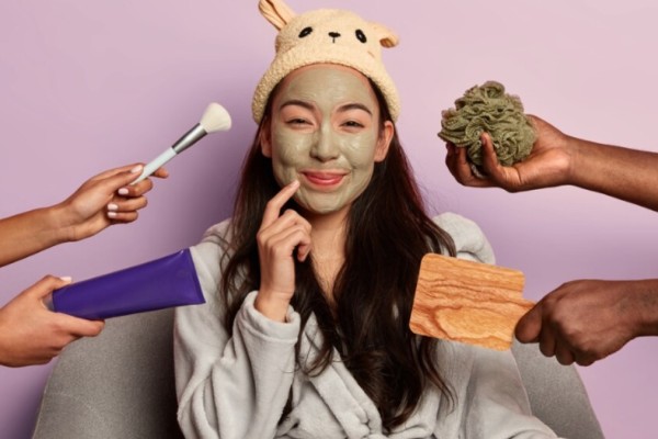 Too Lazy for a 10-Step Routine? Try This Easy Weekend Skincare Plan