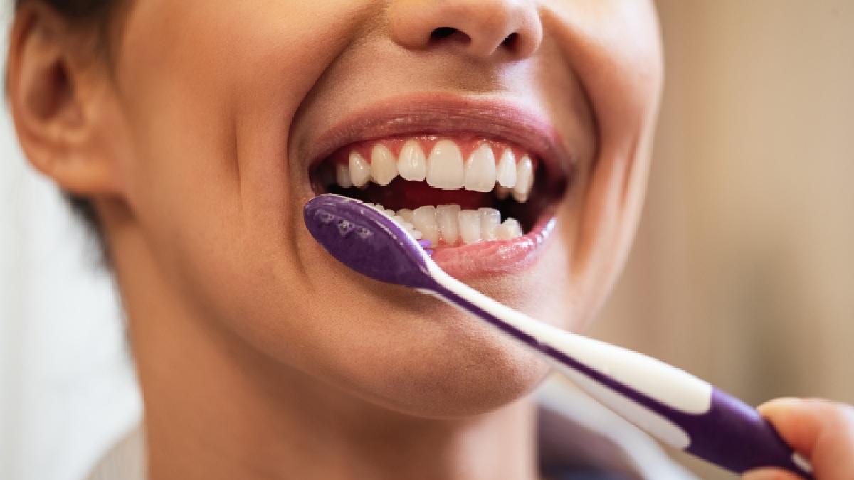 5 Monsoon Oral Care Mistakes That Could Be Harming Your Teeth and Gums