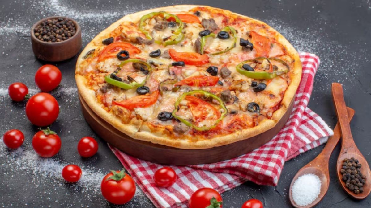 Why Some Italians Prefer Traditional Pizza Over Domino’s