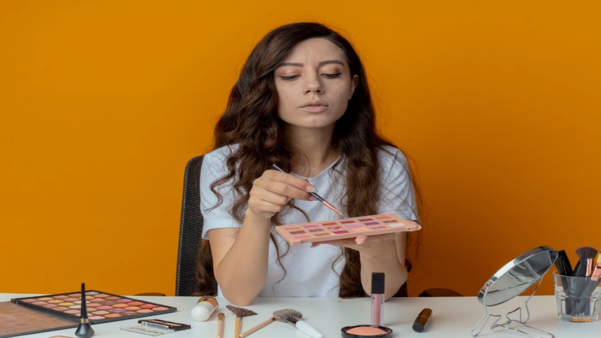 10-Minute Makeup Routine: A Quick Step-by-Step Guide for a Fresh Everyday Look
