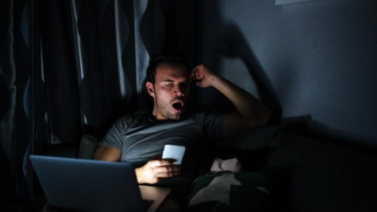 Not Getting Enough Sleep? Here’s How It May Lead To Weight Gain