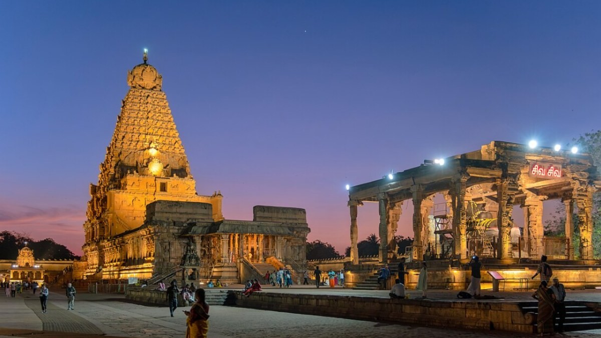Periya Kovil Thanjavur: The Divine Story Behind Tamil Nadu’s Great Shiva Temple