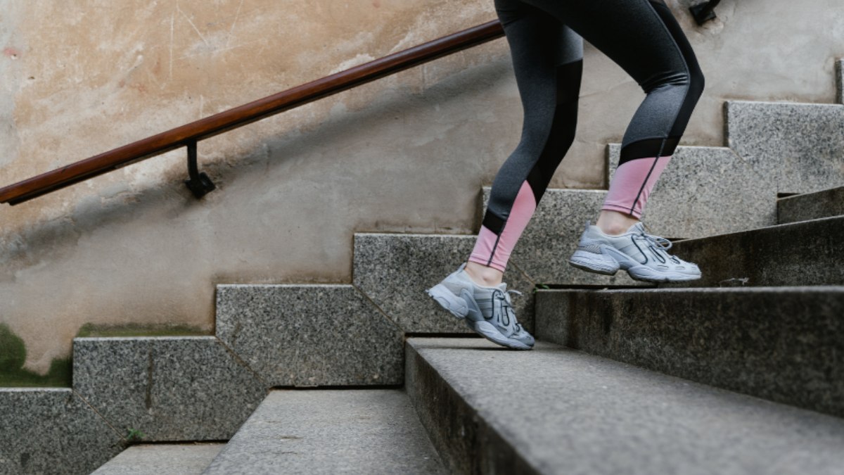 60 Stairs in 60 Seconds