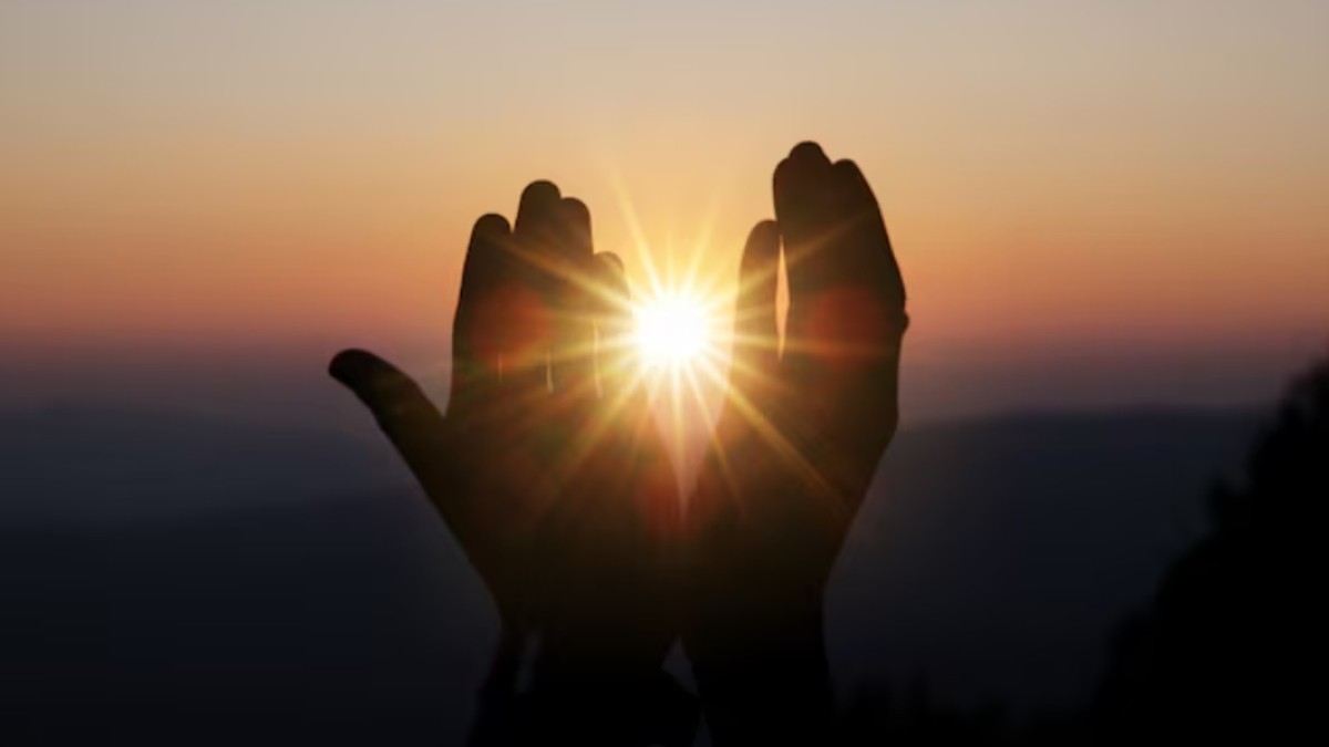 Long Weekend Spiritual Reset: 7 Sacred Ways to Reconnect With the Divine
