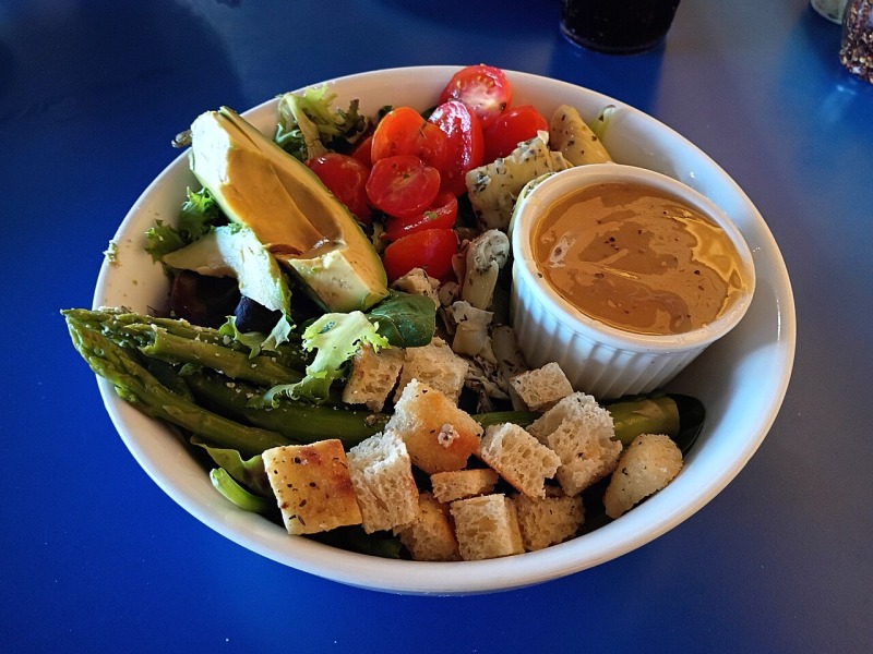 Asparagus and Avocado Salad