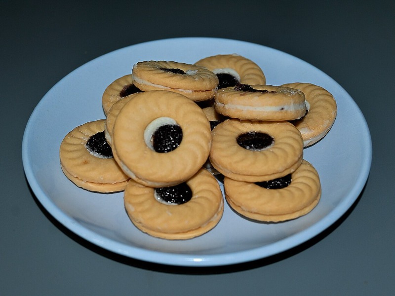 Blueberry Jam Sandwich Cookies