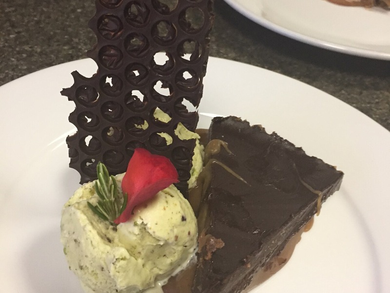 Caramel-Nut Tart