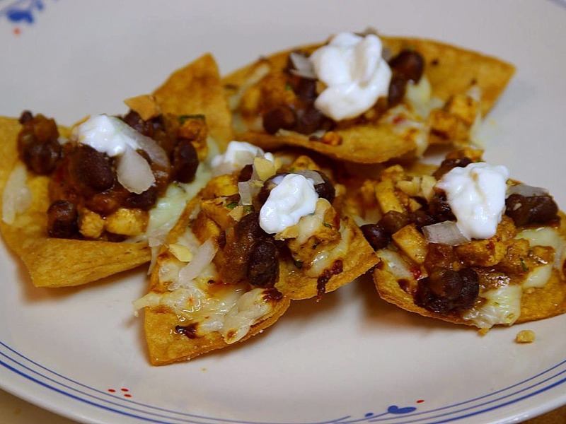 Chicken and Black Bean Nachos