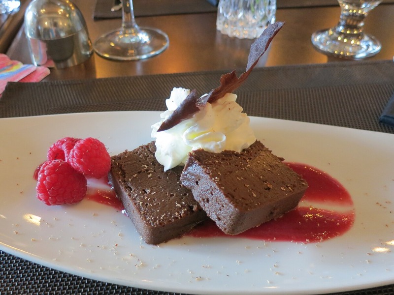 Chocolate Mousse with Raspberries