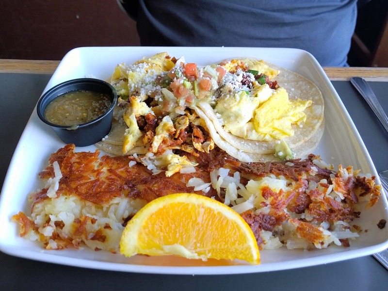 Chorizo and Scrambled Egg Breakfast Tacos