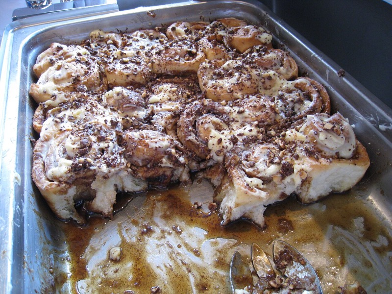 Cinnamon-Date Buns