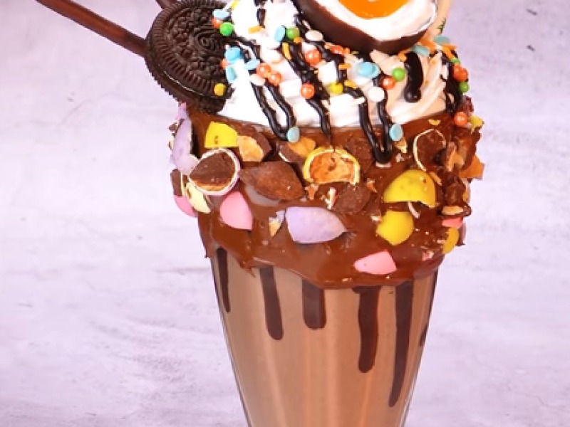 Classic Chocolate Egg Cream