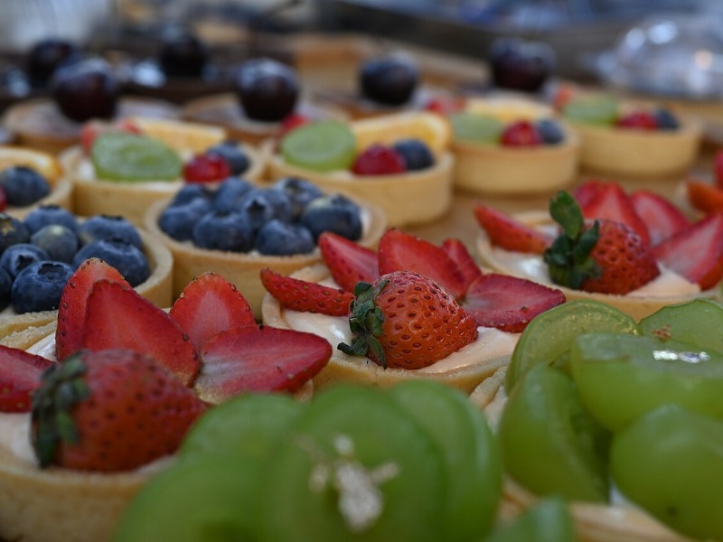 Custard Tart with Cream and Fresh Fruit
