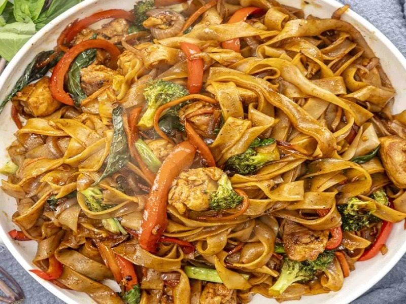 Drunken Noodles