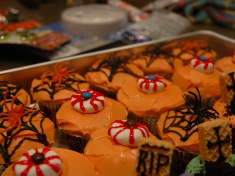 Eyeball Cupcakes