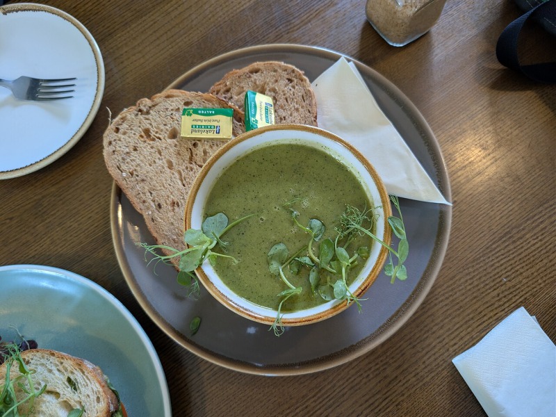 Fresh Pea and Mint Soup