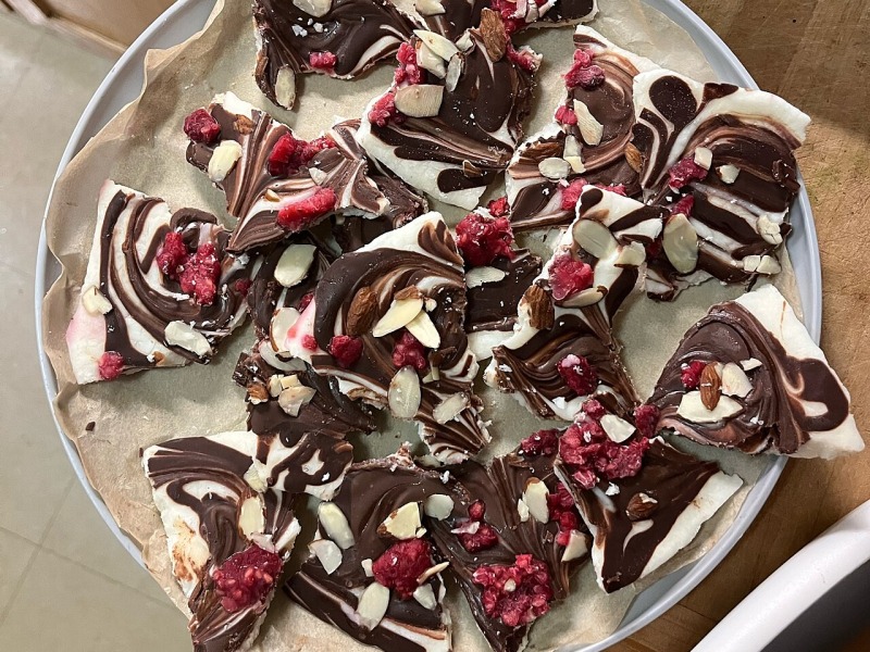 Frozen Yogurt Bark