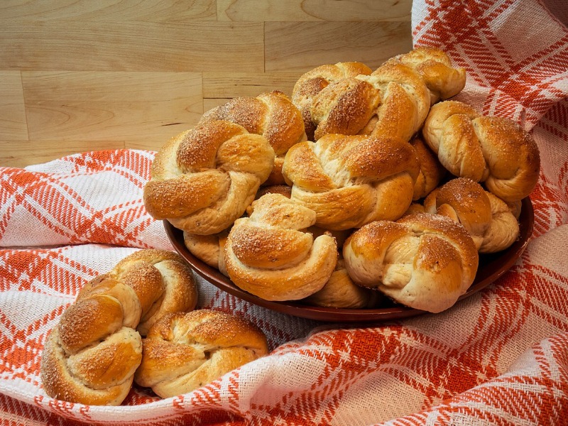 Glazed Cinnamon-Cardamom Buns