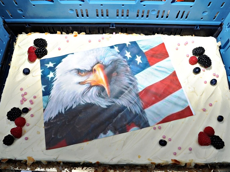 July 4th Flag Cake