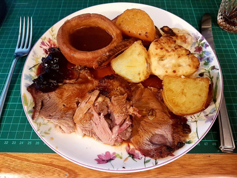 Leg of Lamb with Garlic and Rosemary