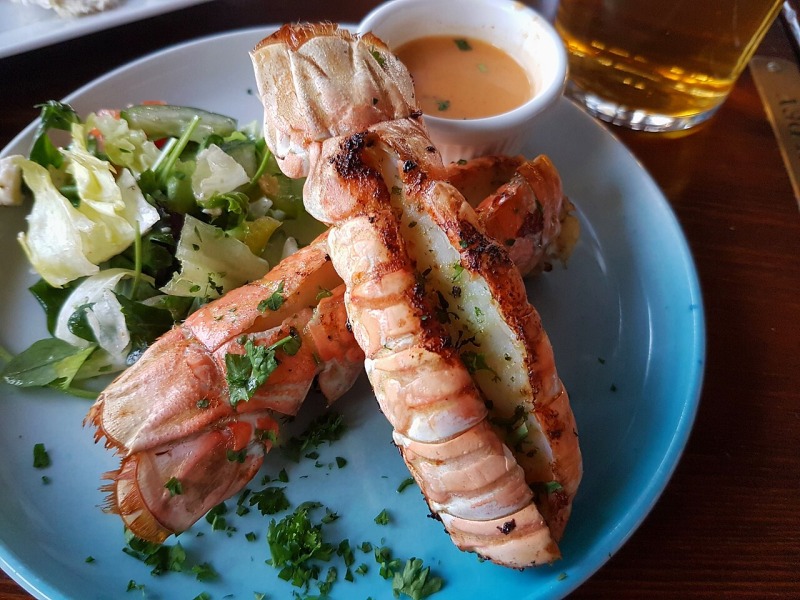 Lobster with Garlic Butter