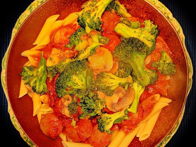 Penne with Sausage and Tomato Sauce
