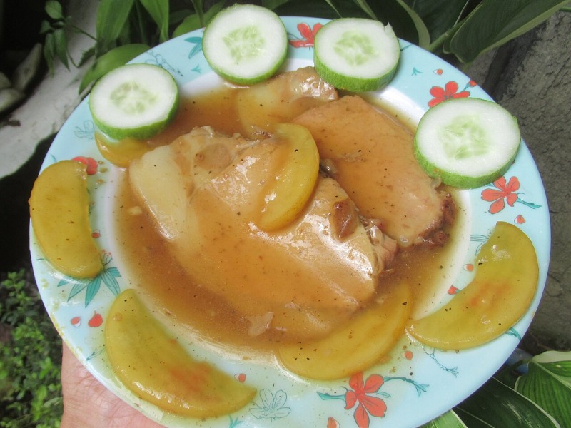 Pork Chops with Apples