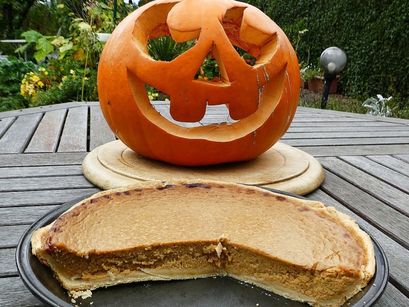 Pumpkin Pie–Spice Whipped Cream