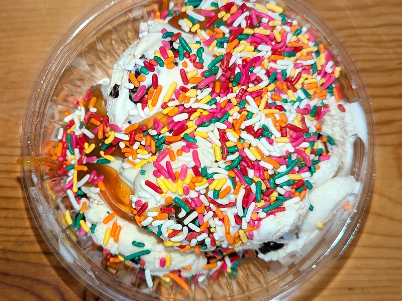 Sauteed-Strawberry Ice Cream Sundaes