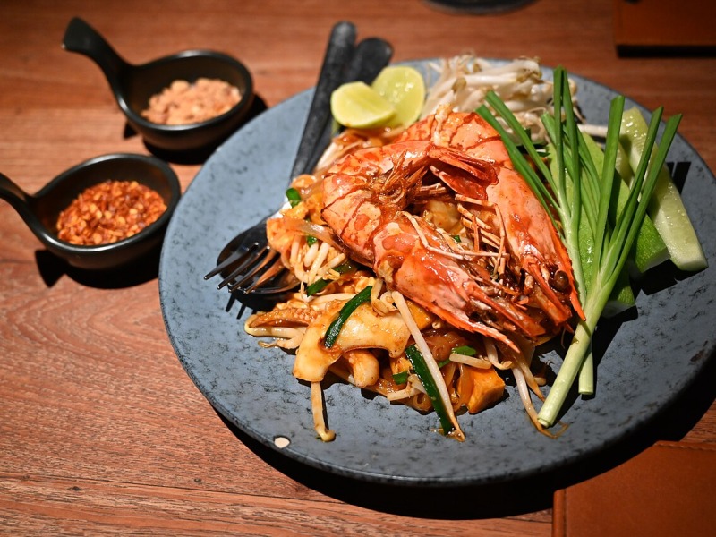 Shrimp Pad Thai for Two