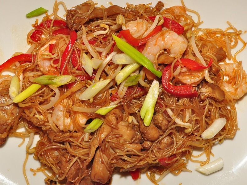 Spicy Rice with Shrimp and Peppers