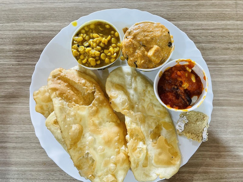 Sweet-and-Sour Tomato Chutney