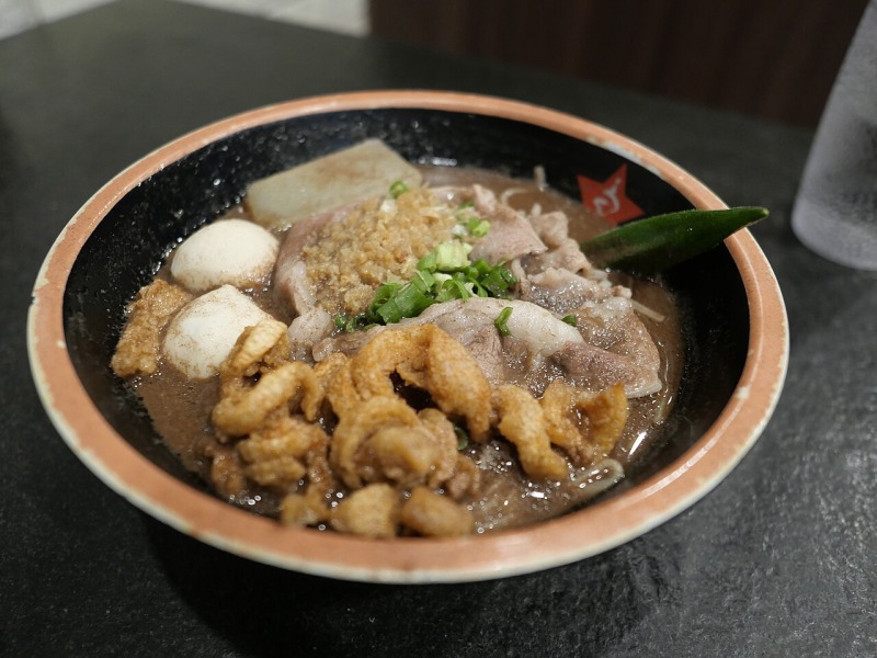 Thai-Style Beef with Noodles